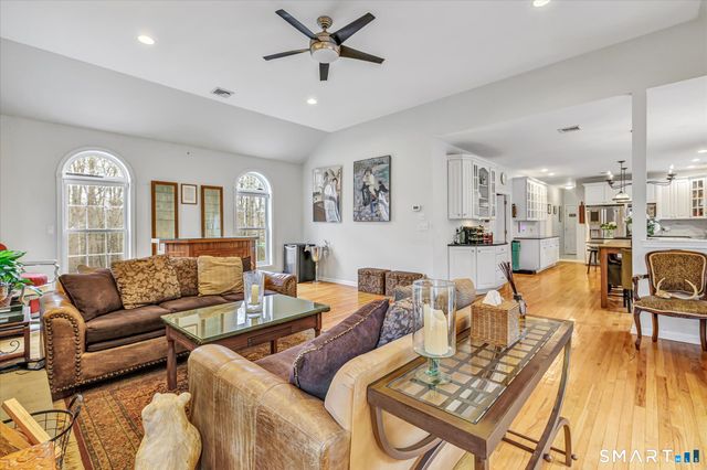 170 Whippoorwill Lane, Stratford, CT 06614