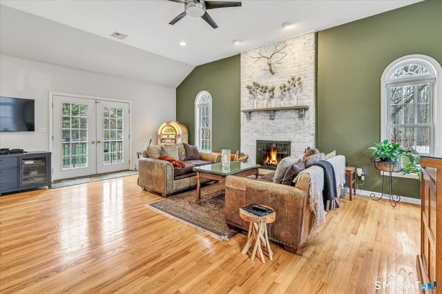 170 Whippoorwill Lane, Stratford, CT 06614