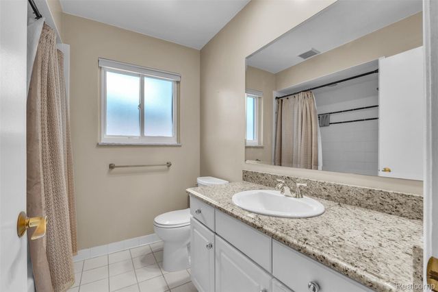 22641 Millenbach Street, St. Clair Shores, MI 48081