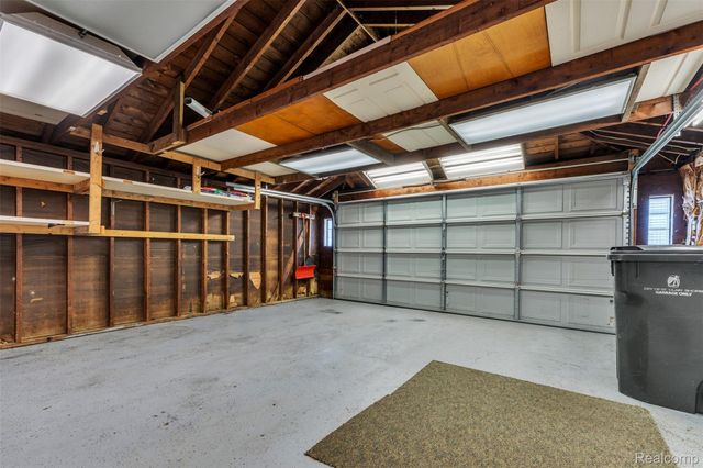 22641 Millenbach Street, St. Clair Shores, MI 48081