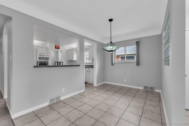 22641 Millenbach Street, St. Clair Shores, MI 48081
