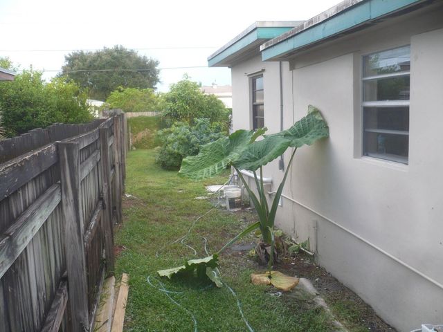 701 NW 74th Avenue, Hollywood, FL 33024