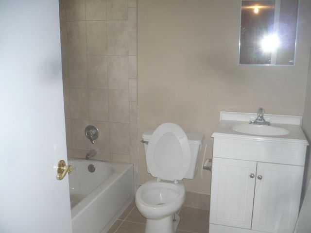 701 NW 74th Avenue, Hollywood, FL 33024