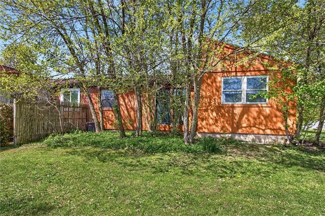 10 Hanningfield Circle, Perinton, NY 14450