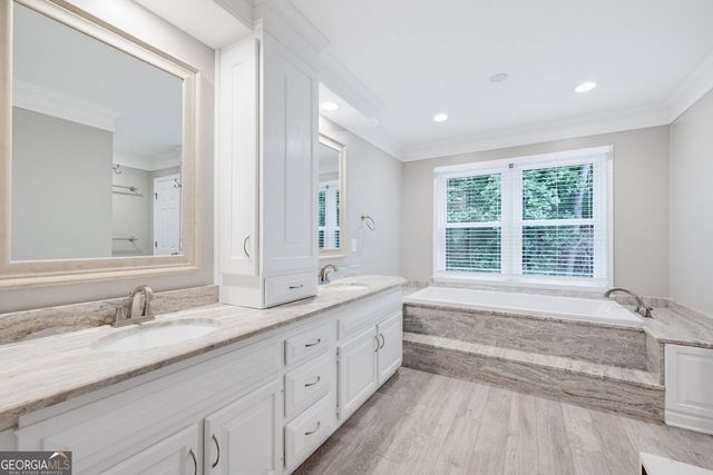 3696 Wildwood Farms Drive NW, Peachtree Corners, GA 30096