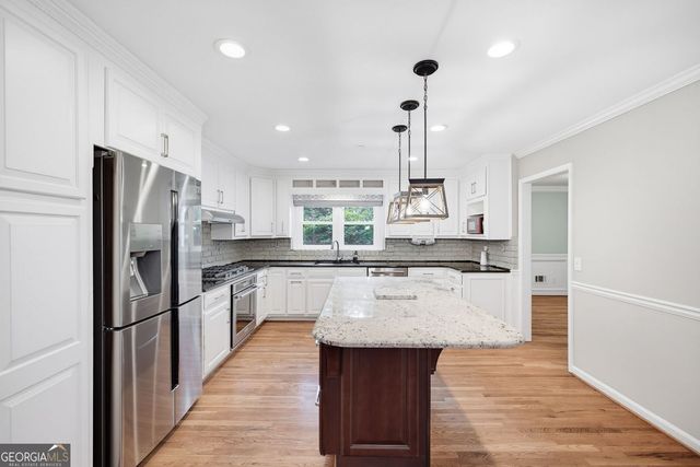3696 Wildwood Farms Drive NW, Peachtree Corners, GA 30096
