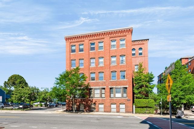 50 Rantoul St 310, Beverly, MA 01915