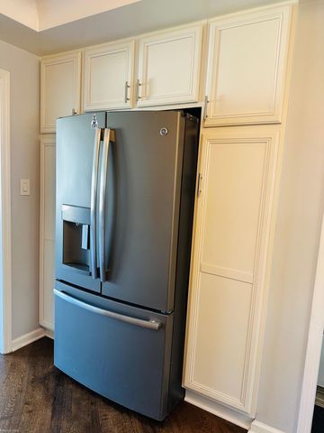 25925 Harmon Street, St Clair Shores, MI 48081