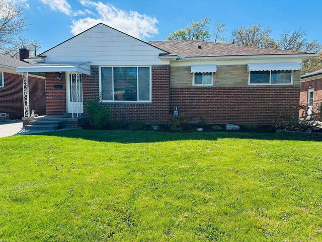 25925 Harmon Street, St Clair Shores, MI 48081