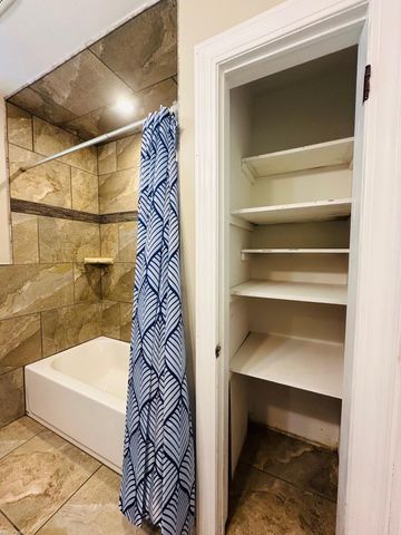 25925 Harmon Street, St Clair Shores, MI 48081