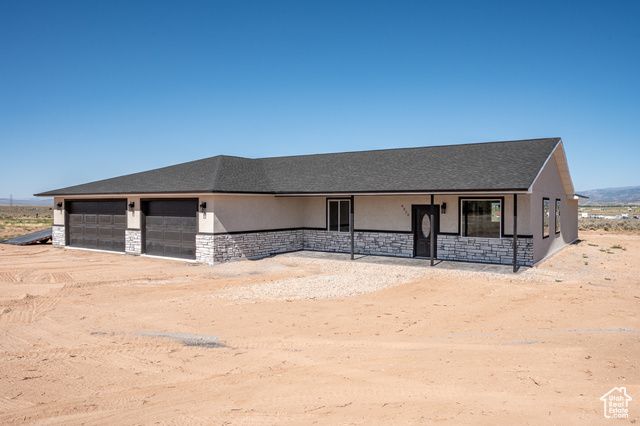 6400 N 3975 W, Cedar City, UT 84721