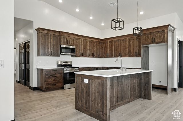 6400 N 3975 W, Cedar City, UT 84721