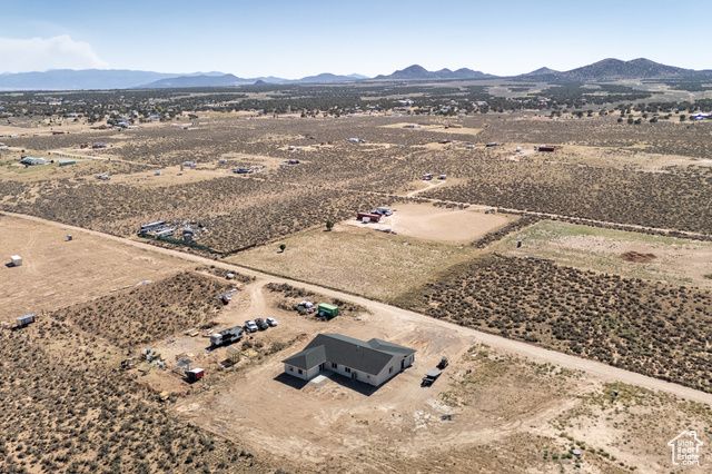 6400 N 3975 W, Cedar City, UT 84721