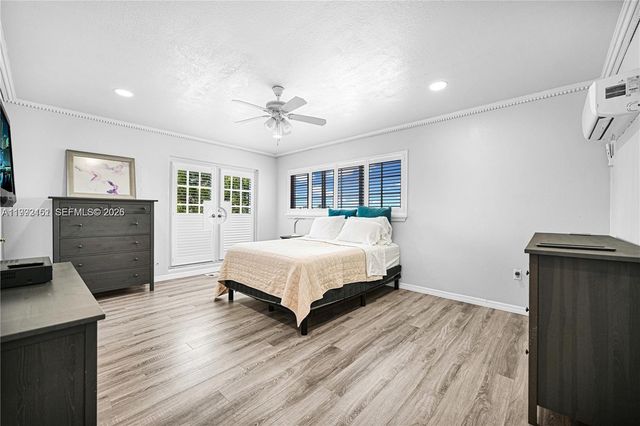 18400 NW 78th Ave, Hialeah, FL 33015