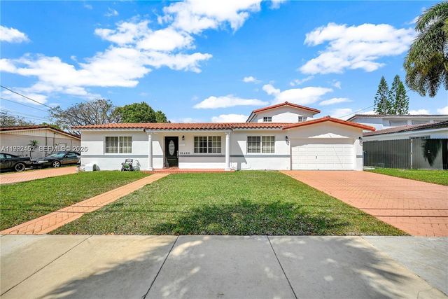 18400 NW 78th Ave, Hialeah, FL 33015