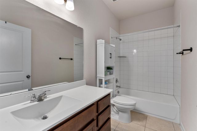 463 Bridgestone WAY, Buda, TX 78610