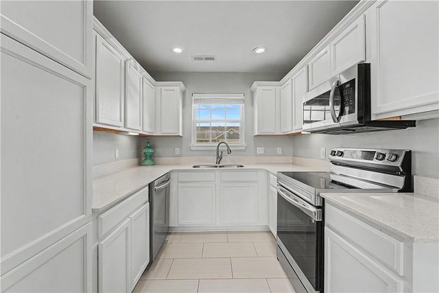 1460 Battery Drive, Prairie Grove, AR 72753