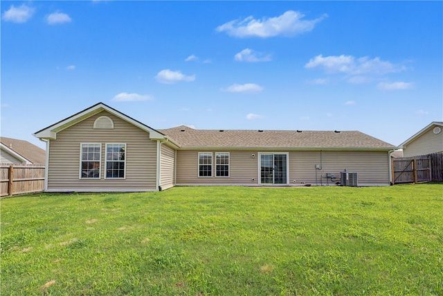1460 Battery Drive, Prairie Grove, AR 72753