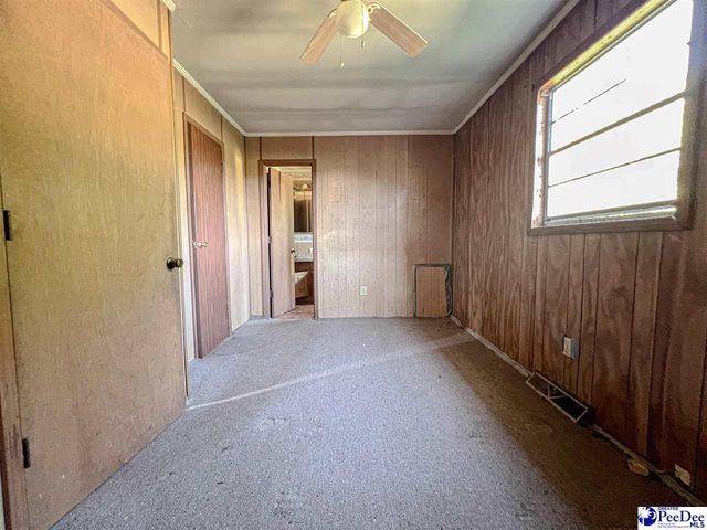 1135 Narrow Paved Rd, Lynchburg, SC 29080