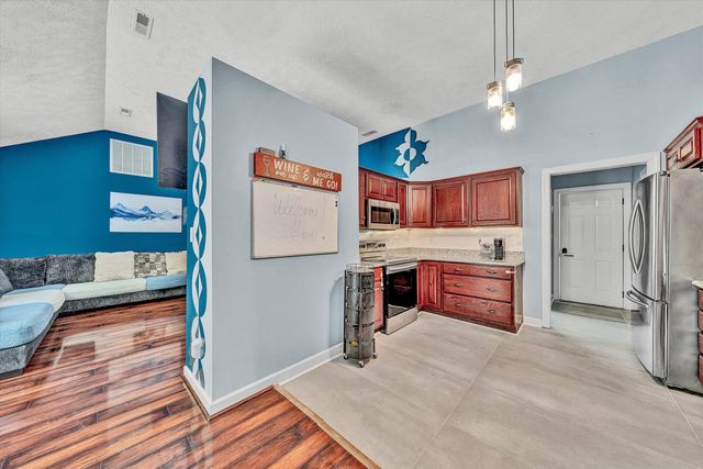 3075 Creekside DR, Salem, VA 24153