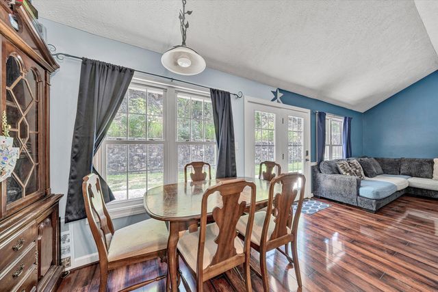 3075 Creekside DR, Salem, VA 24153