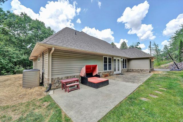 3075 Creekside DR, Salem, VA 24153