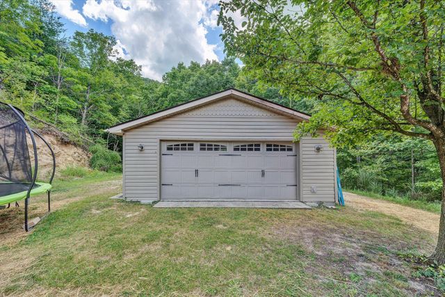 3075 Creekside DR, Salem, VA 24153