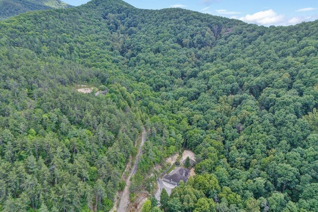 3075 Creekside DR, Salem, VA 24153