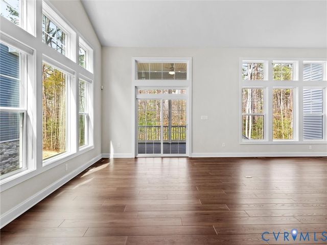 15806 Maclear Dr, Midlothian, VA 23112