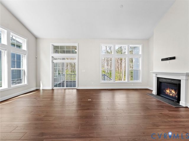 15806 Maclear Dr, Midlothian, VA 23112
