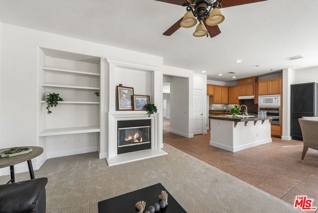 6304 Starview Drive, Lancaster, CA 93536