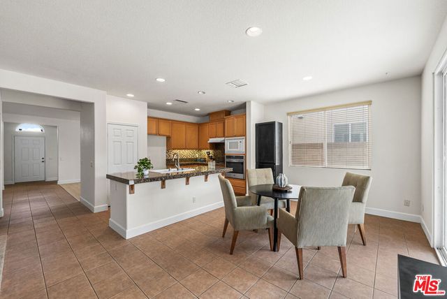 6304 Starview Drive, Lancaster, CA 93536