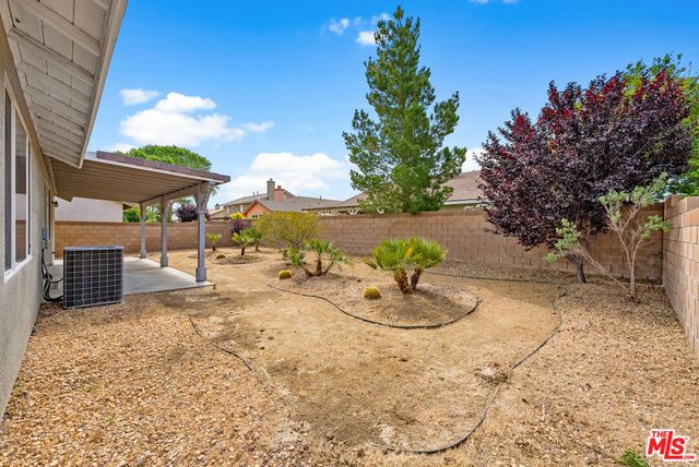 6304 Starview Drive, Lancaster, CA 93536