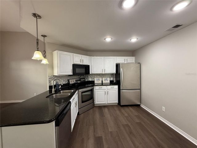 1337 COOLMONT DRIVE, Brandon, FL 33511