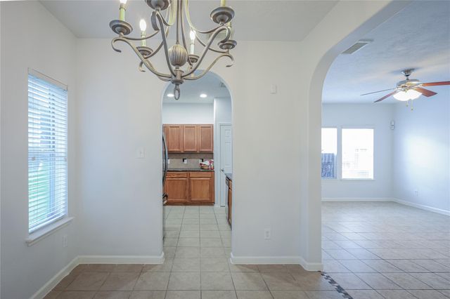 6103 Shadow Isle Lane, Houston, TX 77084