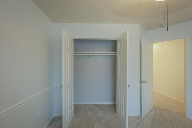 6103 Shadow Isle Lane, Houston, TX 77084