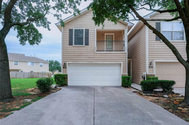 6103 Shadow Isle Lane, Houston, TX 77084
