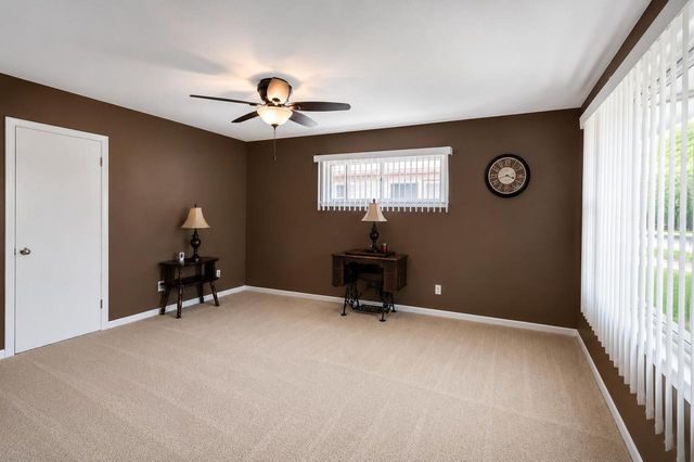 2113 Grove AVENUE, Racine, WI 53405