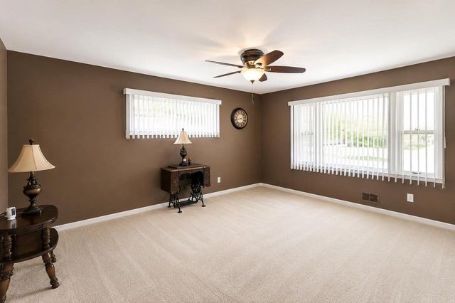 2113 Grove AVENUE, Racine, WI 53405