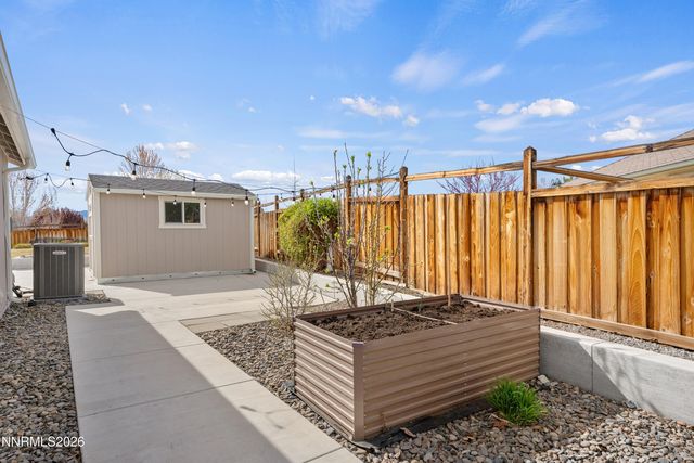 7423 Comet Court, Sparks, NV 89436