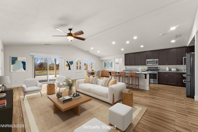 7423 Comet Court, Sparks, NV 89436