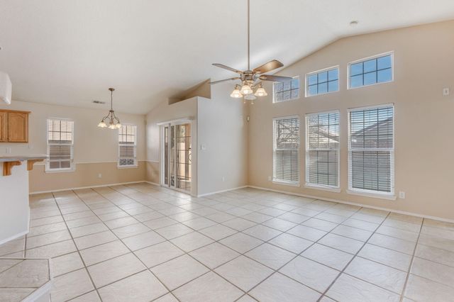 9816 Sierra Morena Street NW, Albuquerque, NM 87114