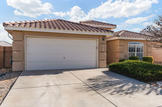 9816 Sierra Morena Street NW, Albuquerque, NM 87114