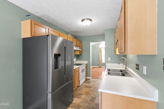 1070 Roundabout Road, Cameron, NC 28326