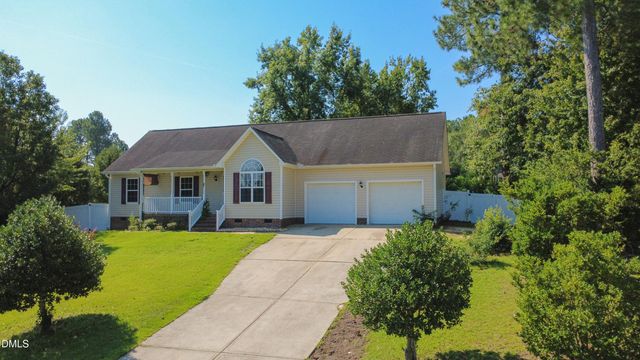 1070 Roundabout Road, Cameron, NC 28326