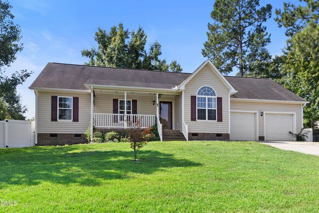1070 Roundabout Road, Cameron, NC 28326