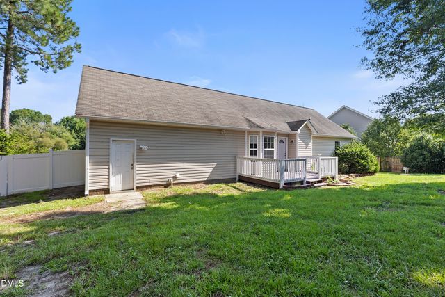1070 Roundabout Road, Cameron, NC 28326