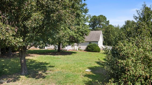 1070 Roundabout Road, Cameron, NC 28326