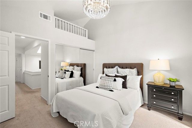 302 San Nicholas Court, Laguna Beach, CA 92651