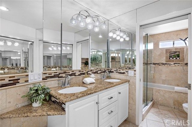 302 San Nicholas Court, Laguna Beach, CA 92651